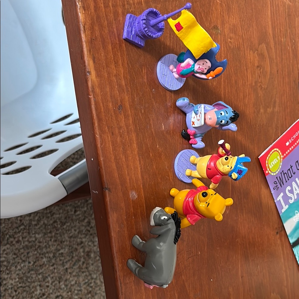 Disney Purple and Yellow Action Figures Playset